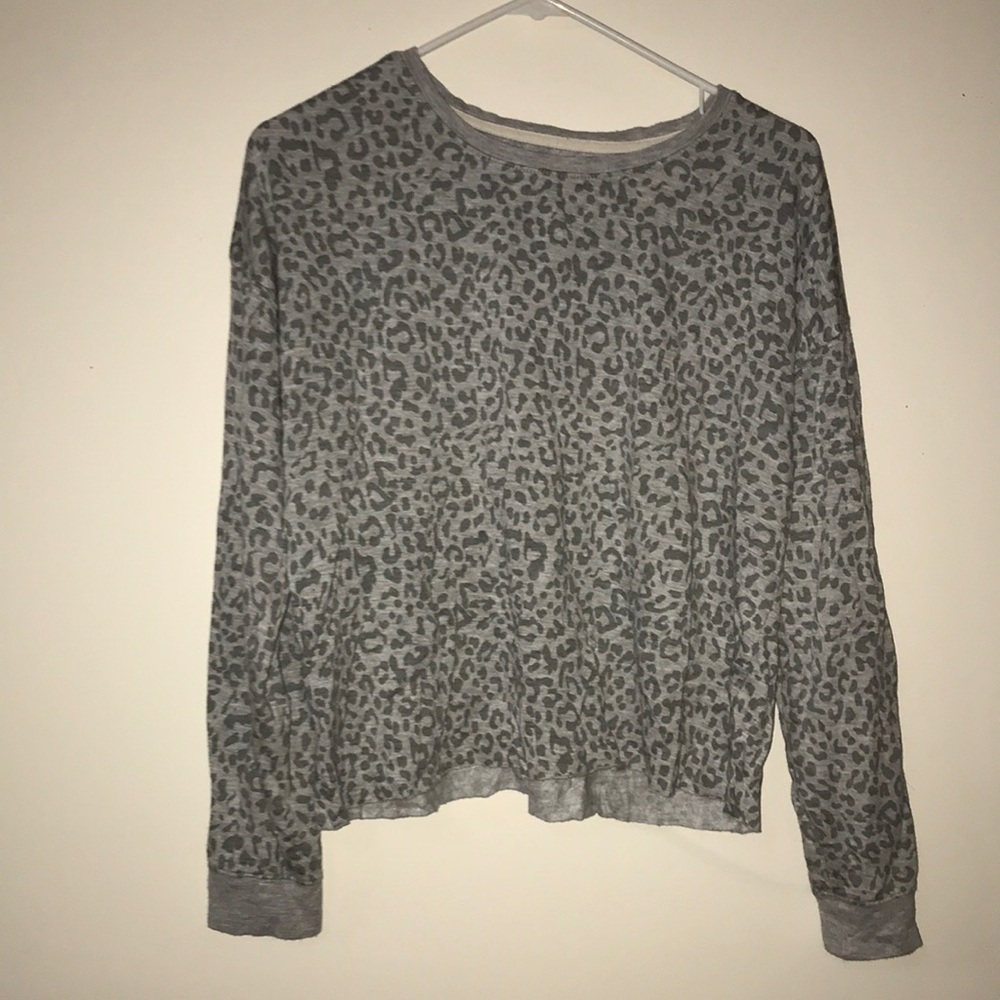 EUC Thread & Supply Woman’s animal print crop top